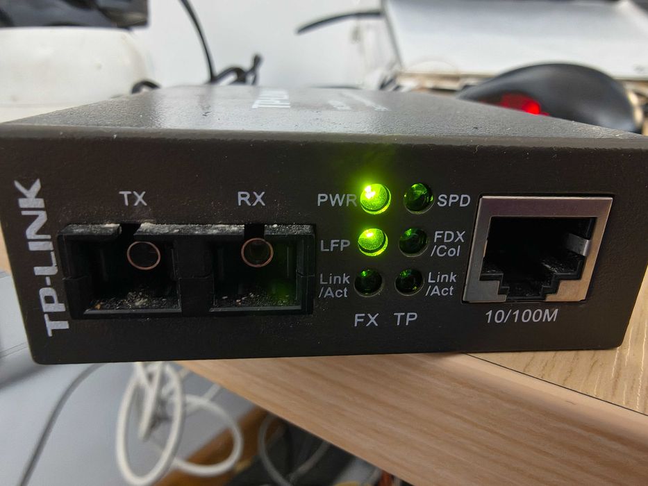 Media convertor Omada by TP-LINK MC100CM multi-mode 1 x SC 10/100 Mbps