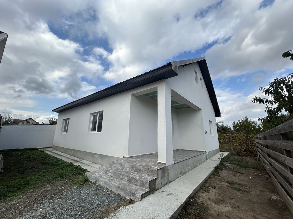 Casă la cheie in Lumina 0% comision