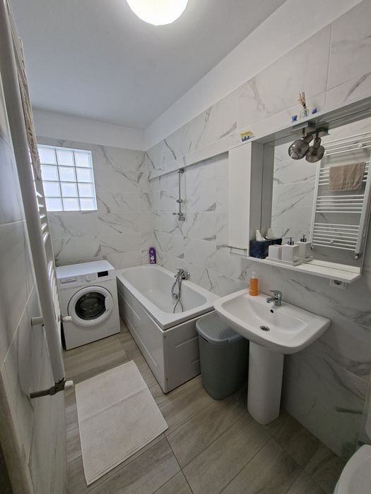 Inchiriez Apartament 2 Camere, Zona Metalurgiei,  Cartierul Solar. Parcare + Boxa - Mai multe