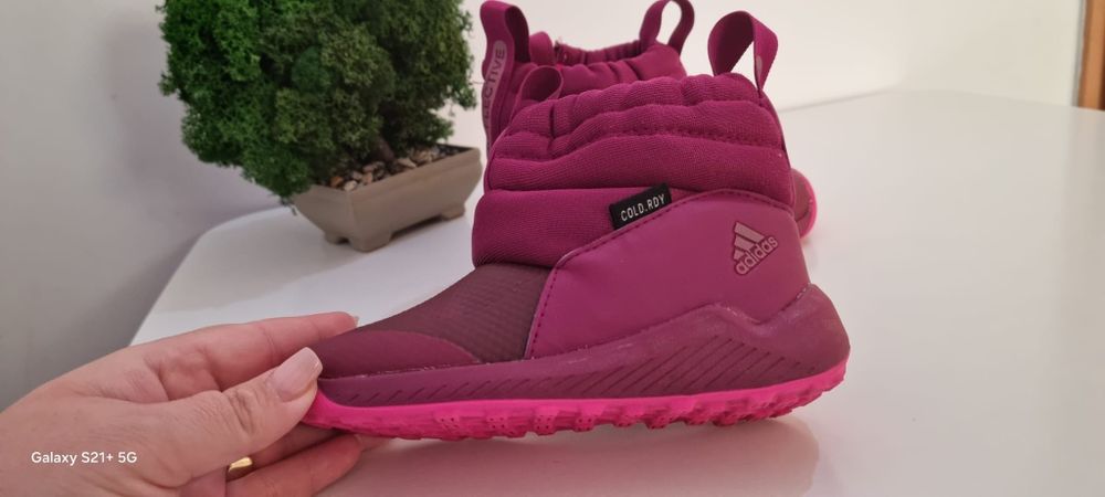 Ghete copii Adidas cold.dry  roz, iarnă, impermeabile comozi, marimea 26