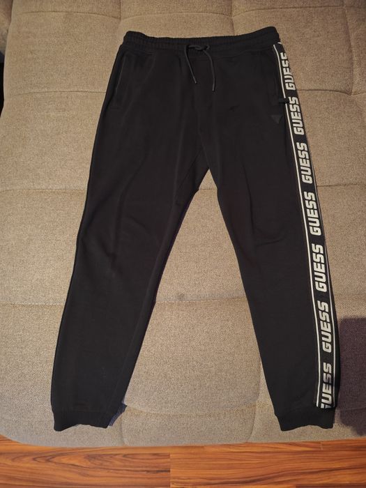 Комплект, анцуг GUESS