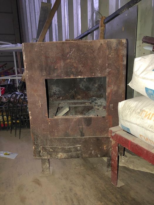 продам металлическую печь