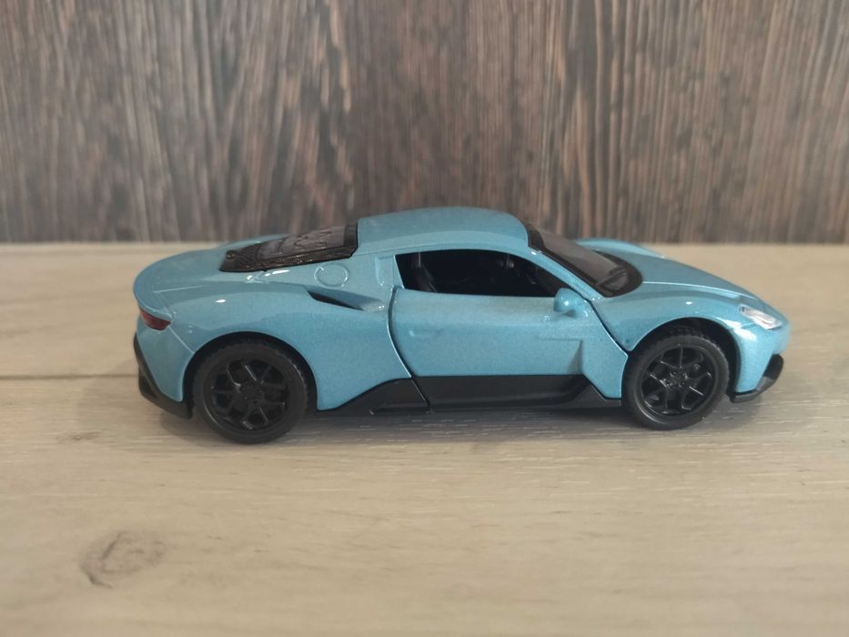 Метална количка Maserati MC 20 !!!