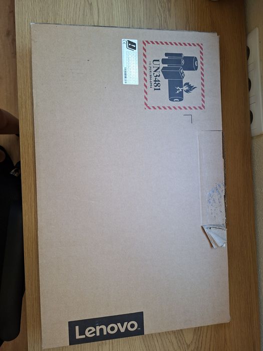 Laptop Lenovo IdeaPad S145