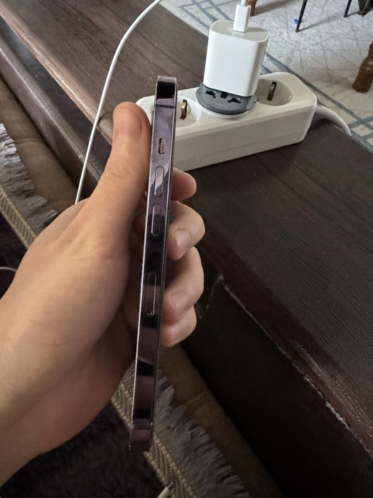 Айфон 14 про.