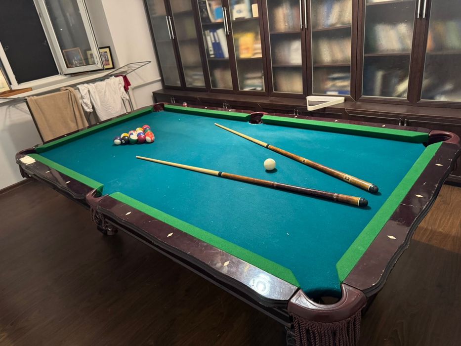 Бильярдный стол ( Американский пул)