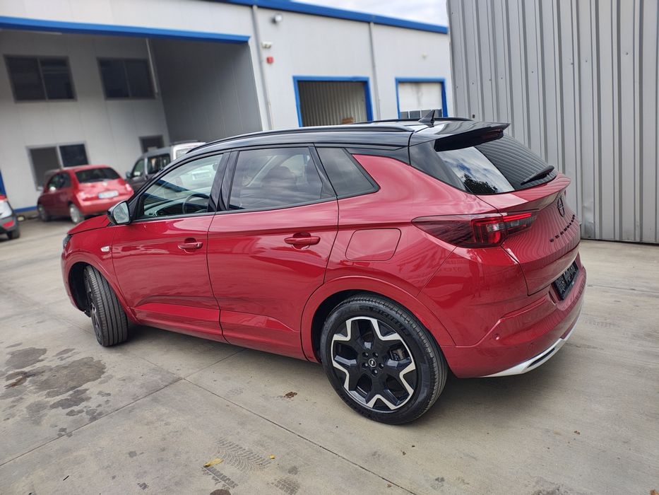 Opel Grandland 1.6 Plug in hybrid, 4x4, Ulmimate Premium