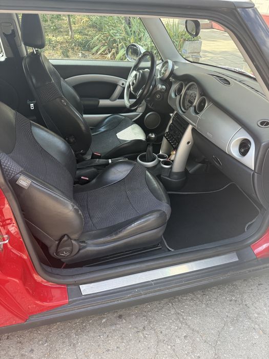 Mini Cooper 1,6 бензин
