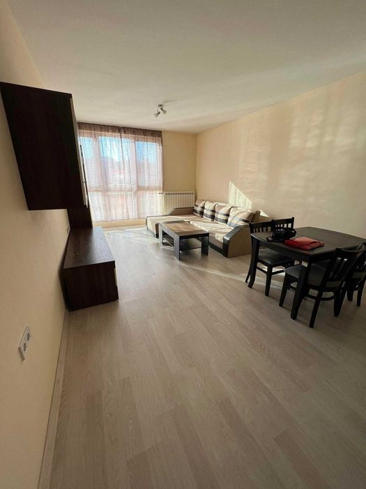 Двустаен имот в кв. Надежда 3