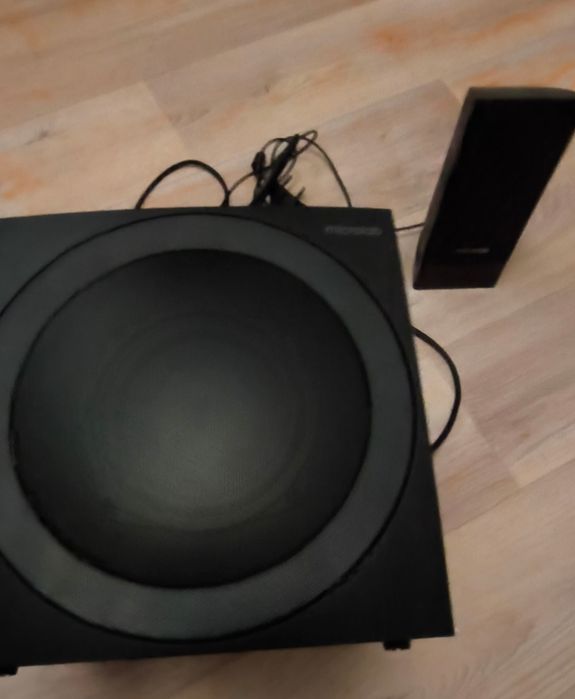 Сабвуфер для Дома и для Машин