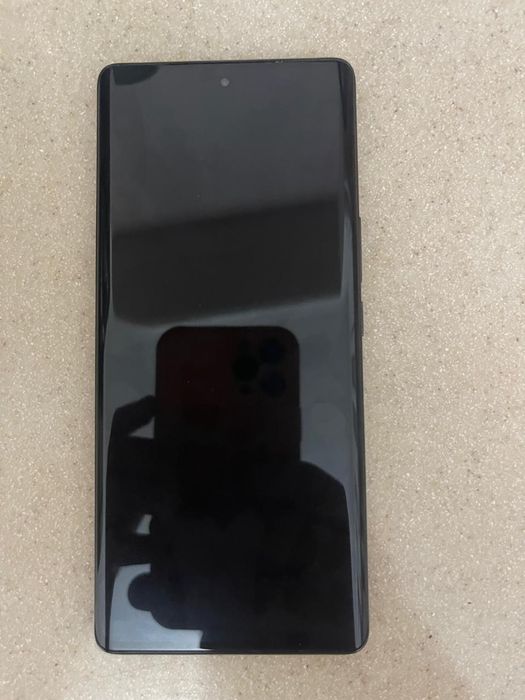Vivo v30e // 256 GB