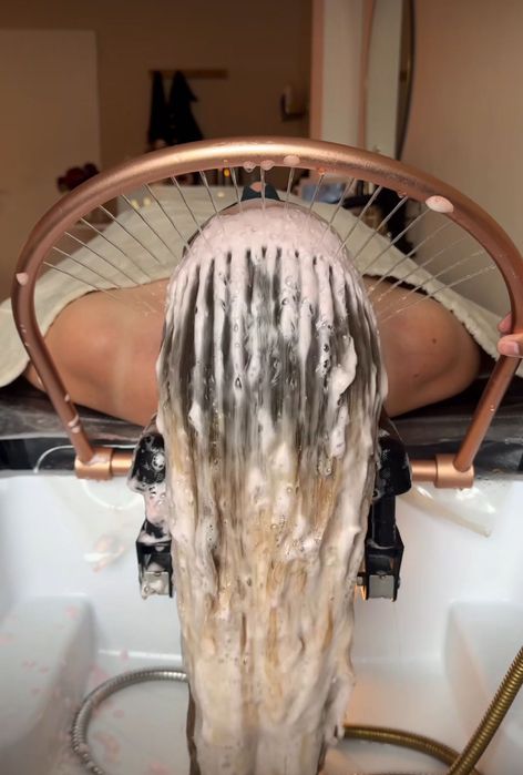 Pat HeadSpa – Secretul Serviciilor de Lux din Salonul Tău