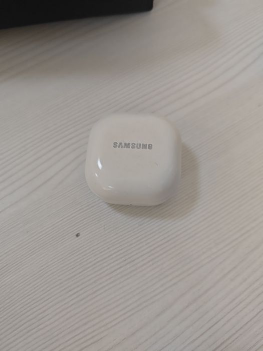 Samsung Galaxy Buds 2 pro