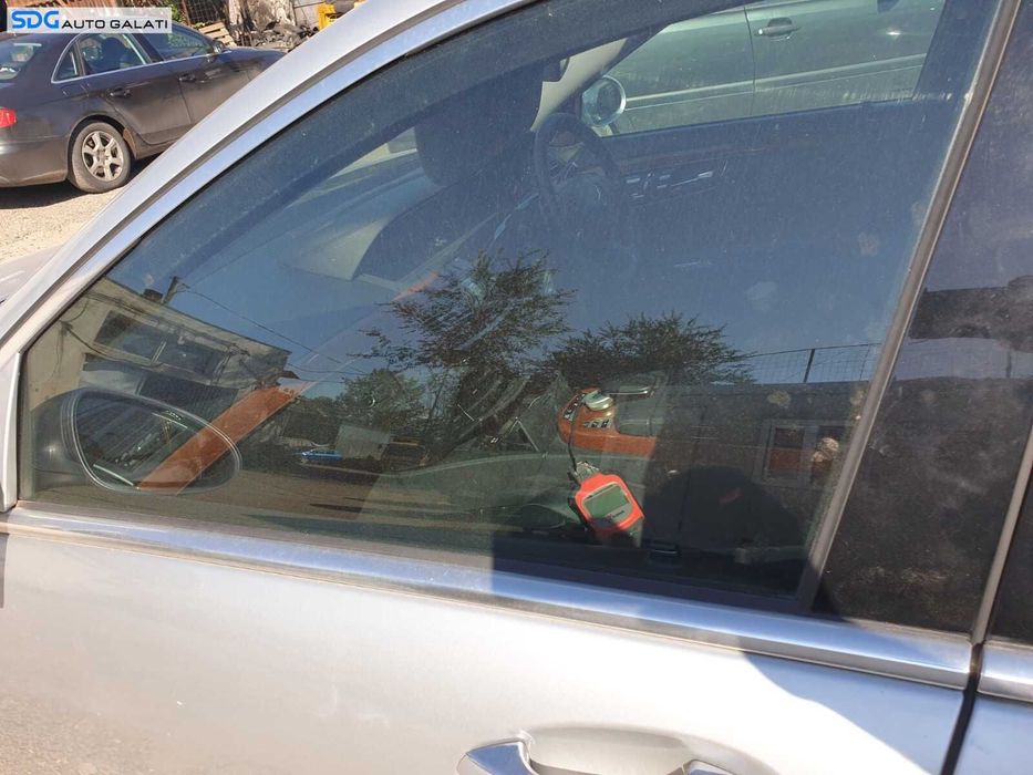 Perie Bandou pentru Geam Sticla de pe Usa Portiera Stanga Fata Mercedes Clasa S Class W221 S320 2005 - 2013 [C0316]