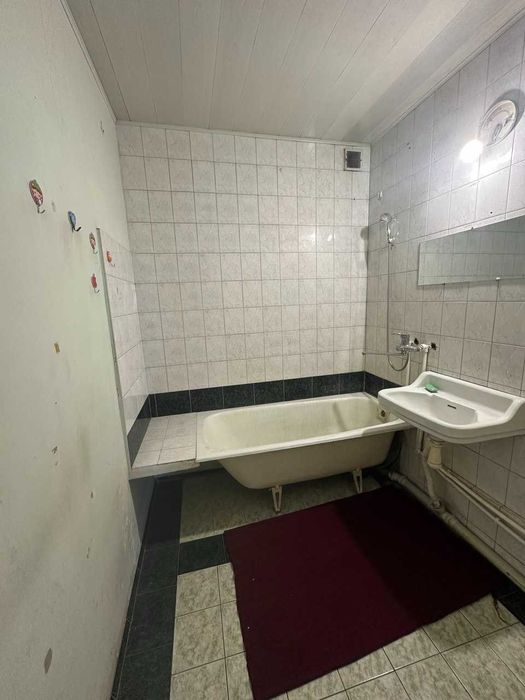 Сдаётся 3-комнатная квартира в Юнусабаде (2-квартал)напротив Шохсарой