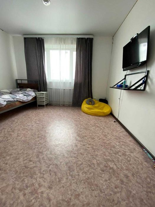 Продам квартиру мкр.Аэропорт
