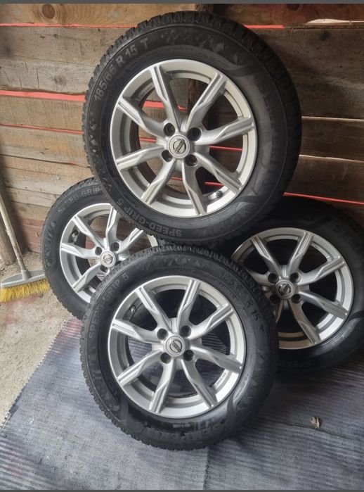 Jante cu anvelope iarna  185 65 15