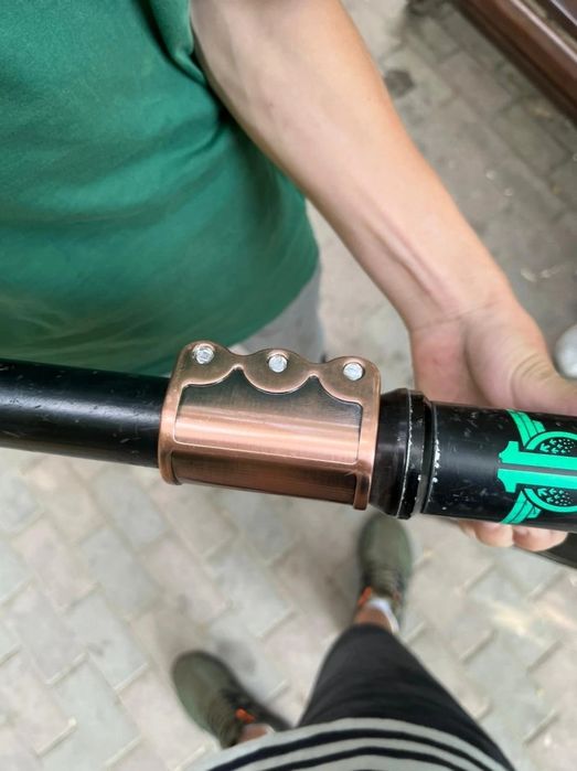 Продам трюковой самокат