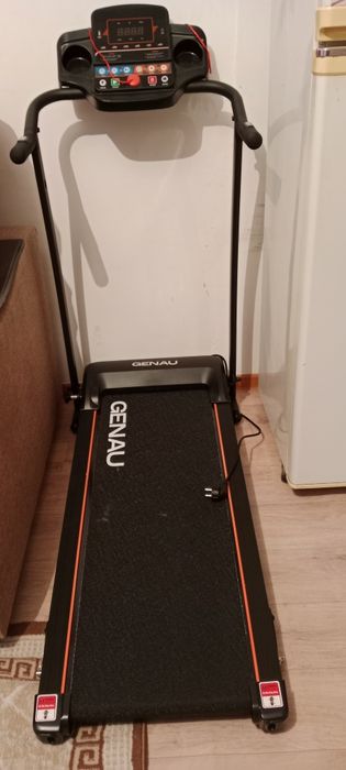 Беговая дорожка продам за 150 000