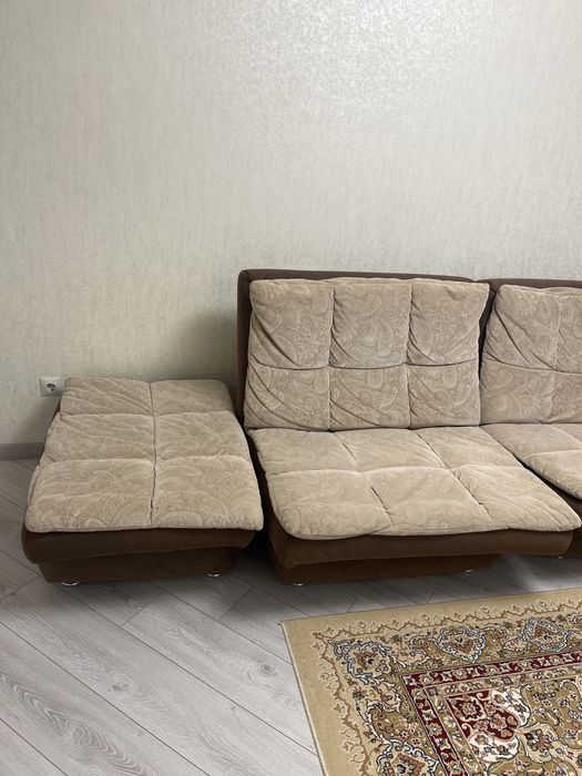 Продам диван, кресло, пуфик