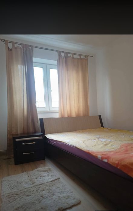 Apartament de închiriat
