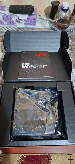 Материнская плата Rog Strix Z790-I Gaming WI-FI (б/у)