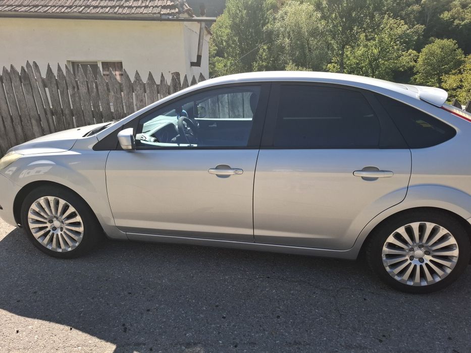 Vând ford focus 2008
