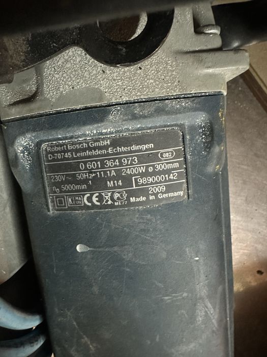 Polizor Bosch profesional GWS 24-300J