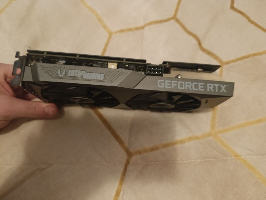 Видео карта Zotac 3050 8GB