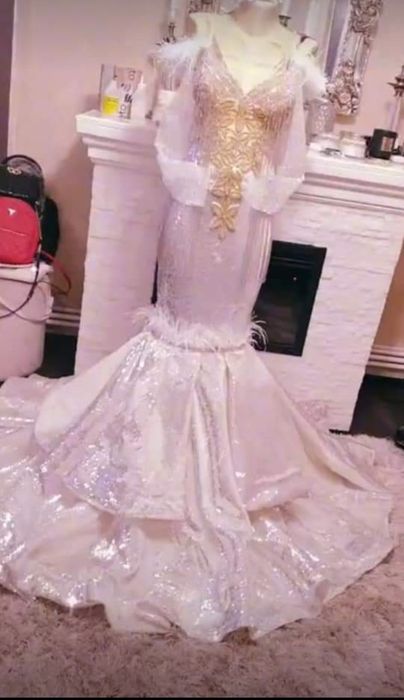Rochie de vânzare