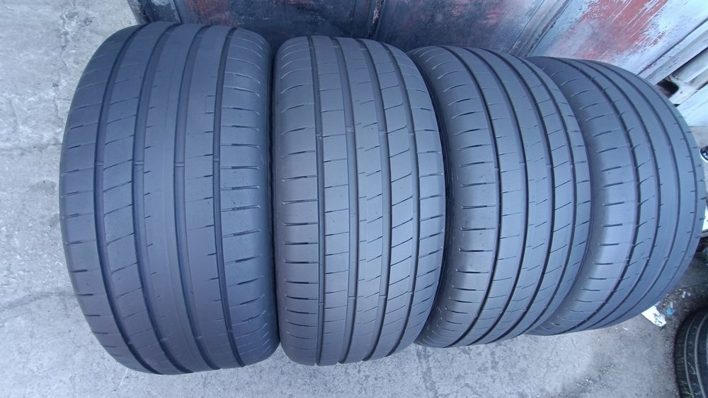 245/45/18 Goodyear Дот 1223