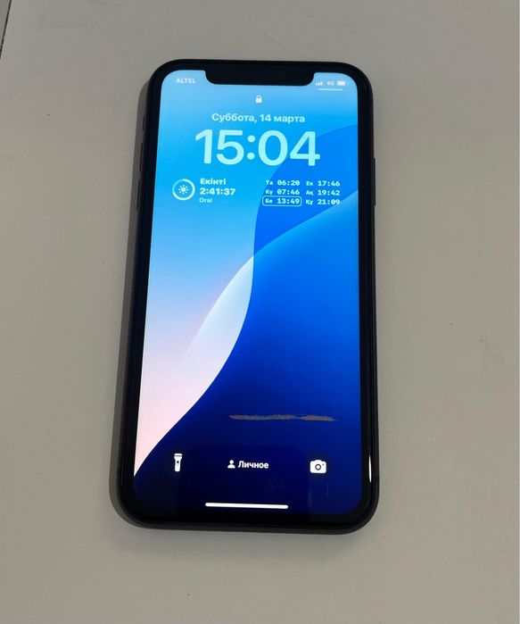 Айфон 11. 64гб аккумулятора 72%