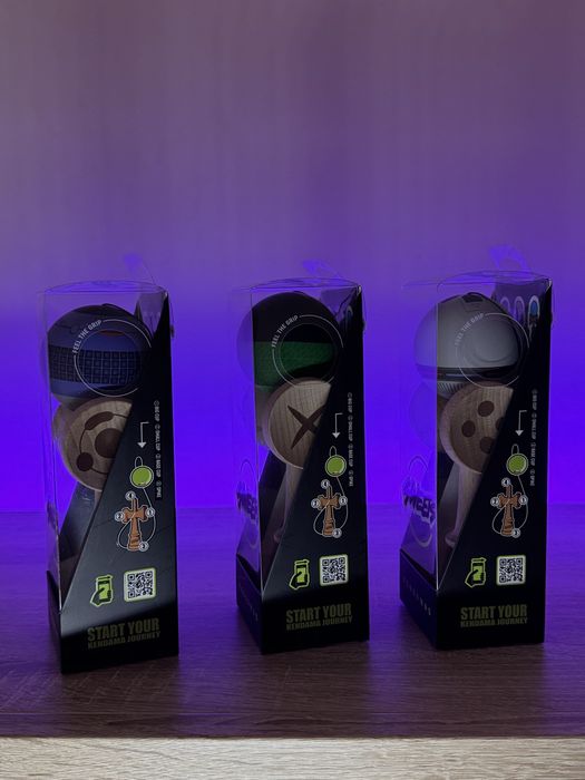 KENDAMA sweets - Seria Consoles