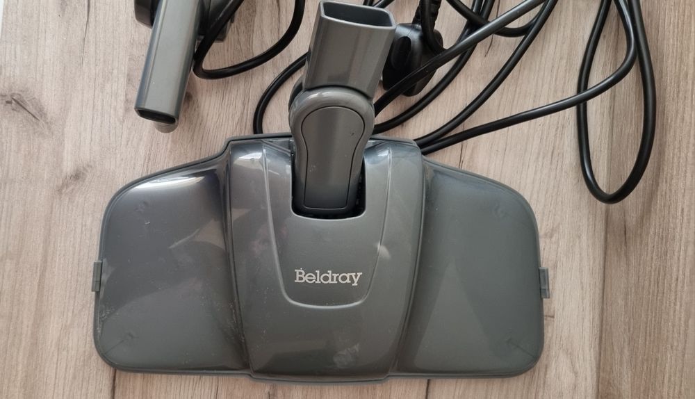 Многофункционален ръчен уред за пара