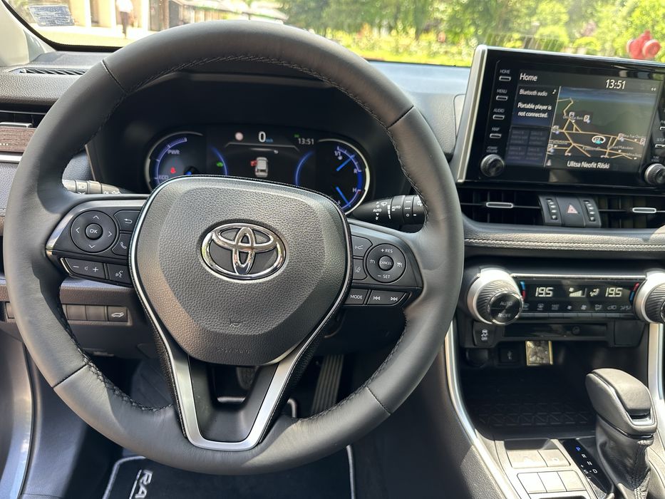 Toyota Rav 4, 2.5, hybrid auto