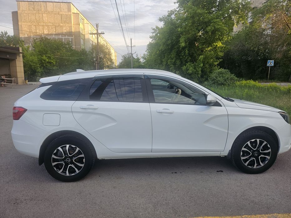 Продам Lada Vesta SW