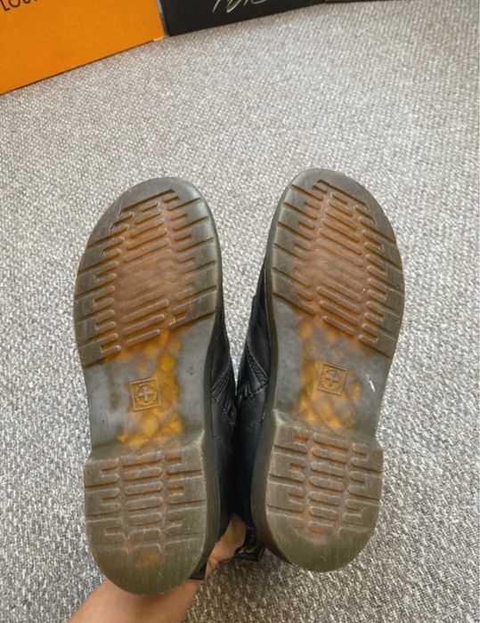 Bocanci Dr. Martens mărime 37