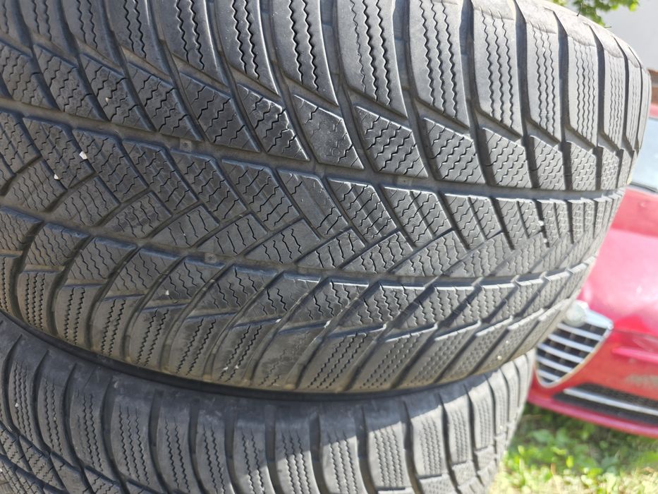285/45/21 BRIDGESTONE 4бр