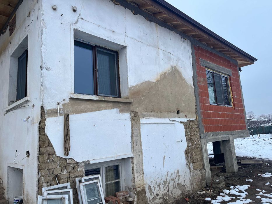 Продава къща в село Копринка - добра възможност за селки имот