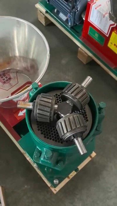 KAZGRANULATOR гранулятор 160мм, 220V до 200 кг/час