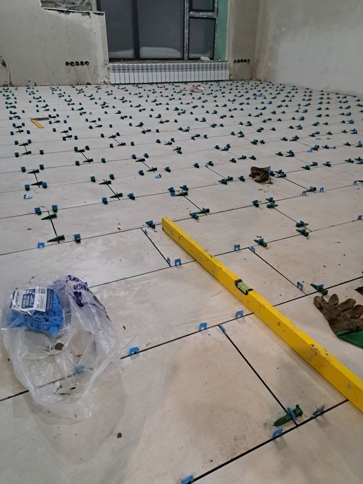 Ламинат, кафель, керамогранит