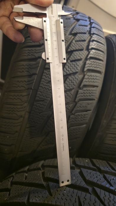 Anvelope auto iarna profil 8 mm 195 50 15 Matador Sibir Snow