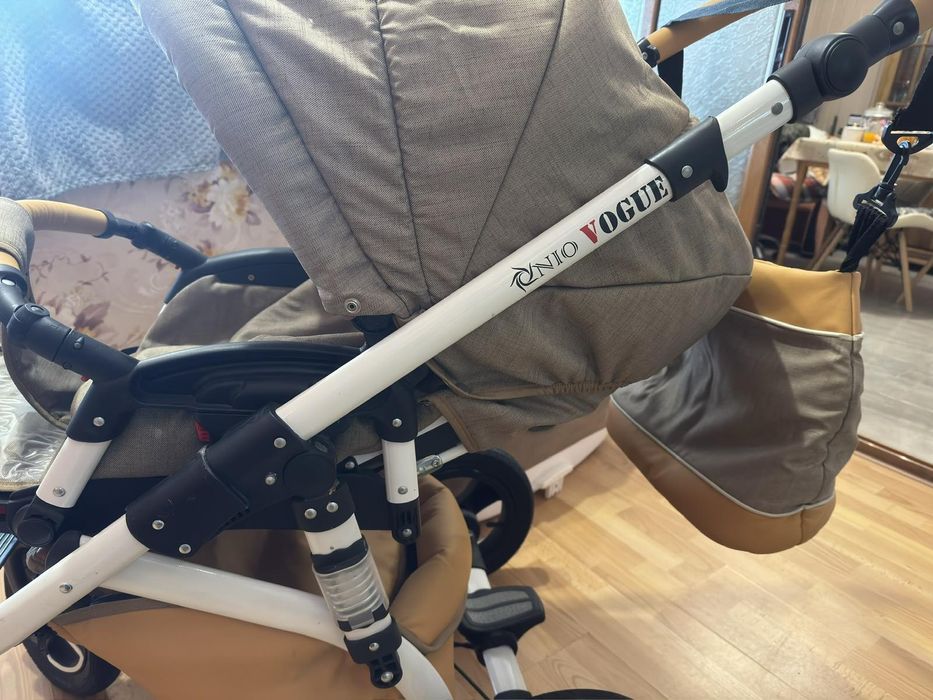 Бебешка количка Vogue lux