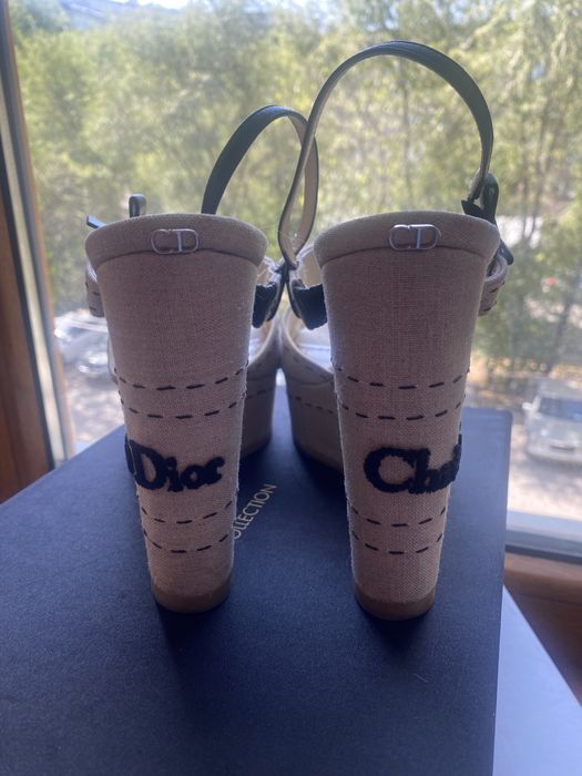 Туфли на платформе Christain Dior