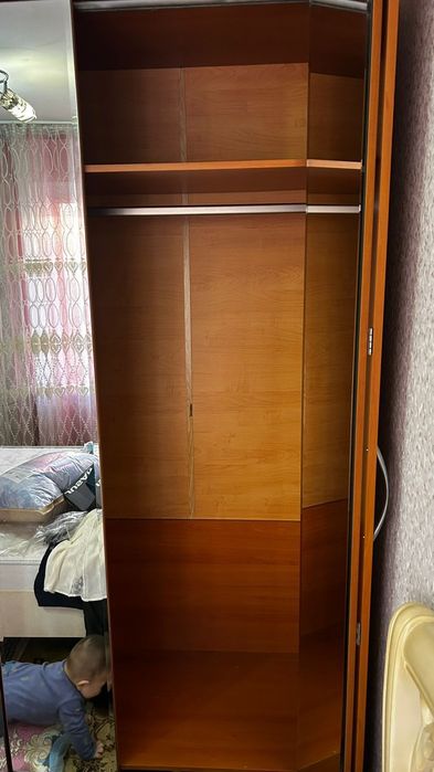 Продам шкаф купе