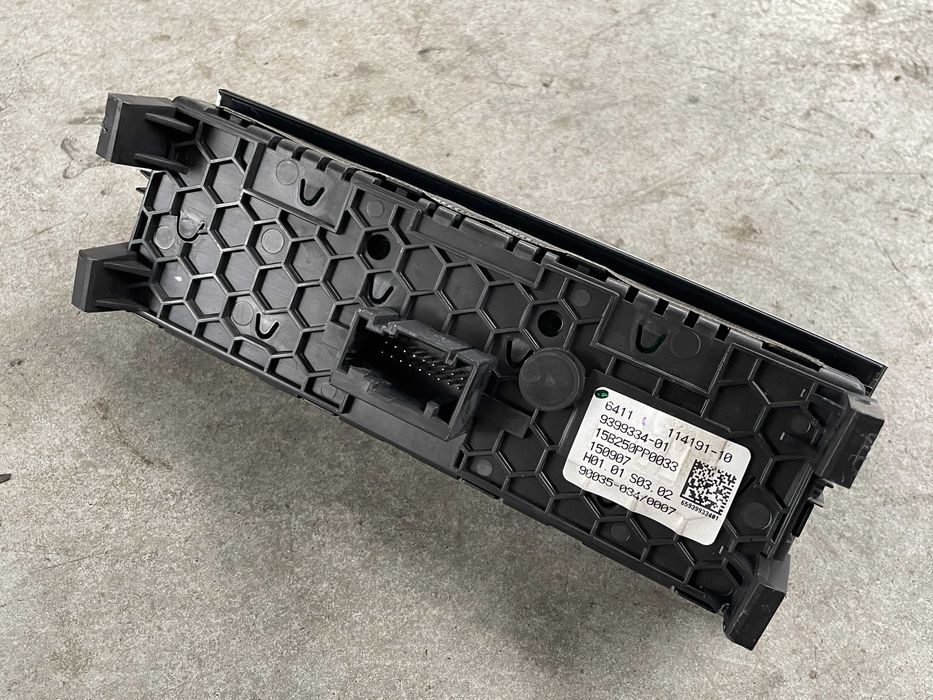 Panou climatronic spate cu incalzire seria 7 G11 - G12 cod 9399334