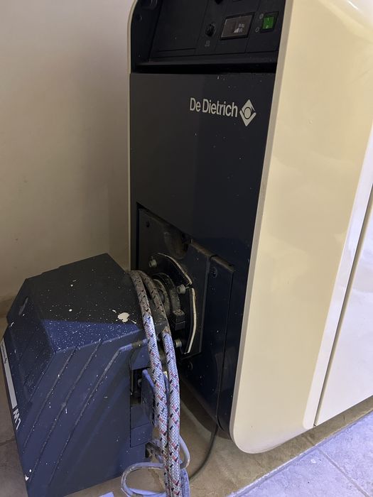 Дедитрих - парен нафтов котел