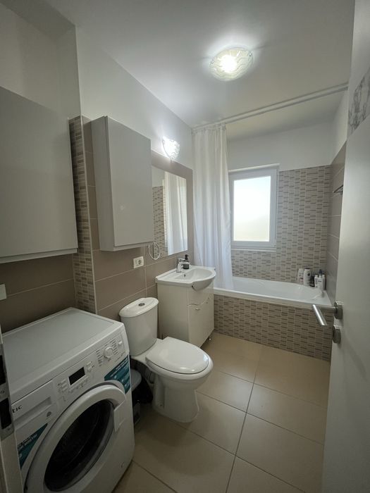 Apartament de închiriat, Zona ESO/Profi Giroc, limita cu Timișoara. Apartamentul este disponibil incepand cu data de 1 octombrie.