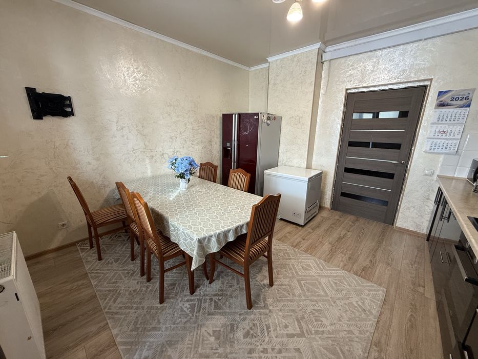 Ковер.  размером  2*3м