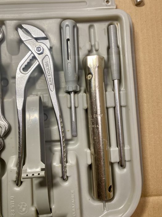 Trusa cu scule pentru bmw e30 ursulet